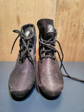 y3 yamamoto adidas Women's Black High-Top Training Shoes